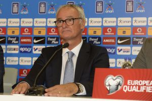 Claudio Ranieri Bị Sa Thải Sau Gần 1 Năm Giành Chức Vô Địch Ngoại Hạng Anh