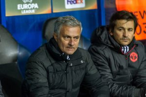 Jose Mourinho : “Tôi Bị Đối Xử Khác Với Những Huấn Luyện Viên Khác”