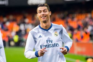 Cristiano Ronaldo Đối Mặt Nguy Cơ Hầu Tòa Vì Trốn Thuế